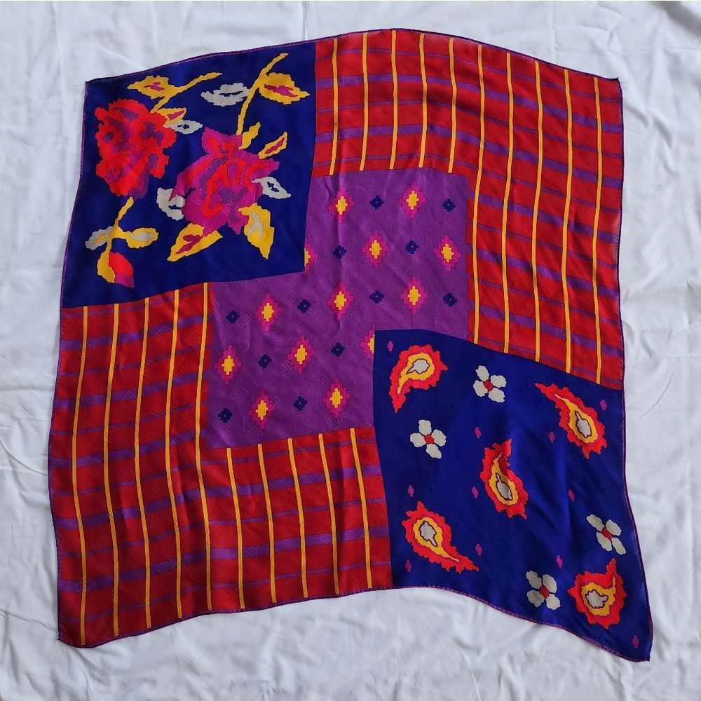 Adrienne Vittadini Scarf